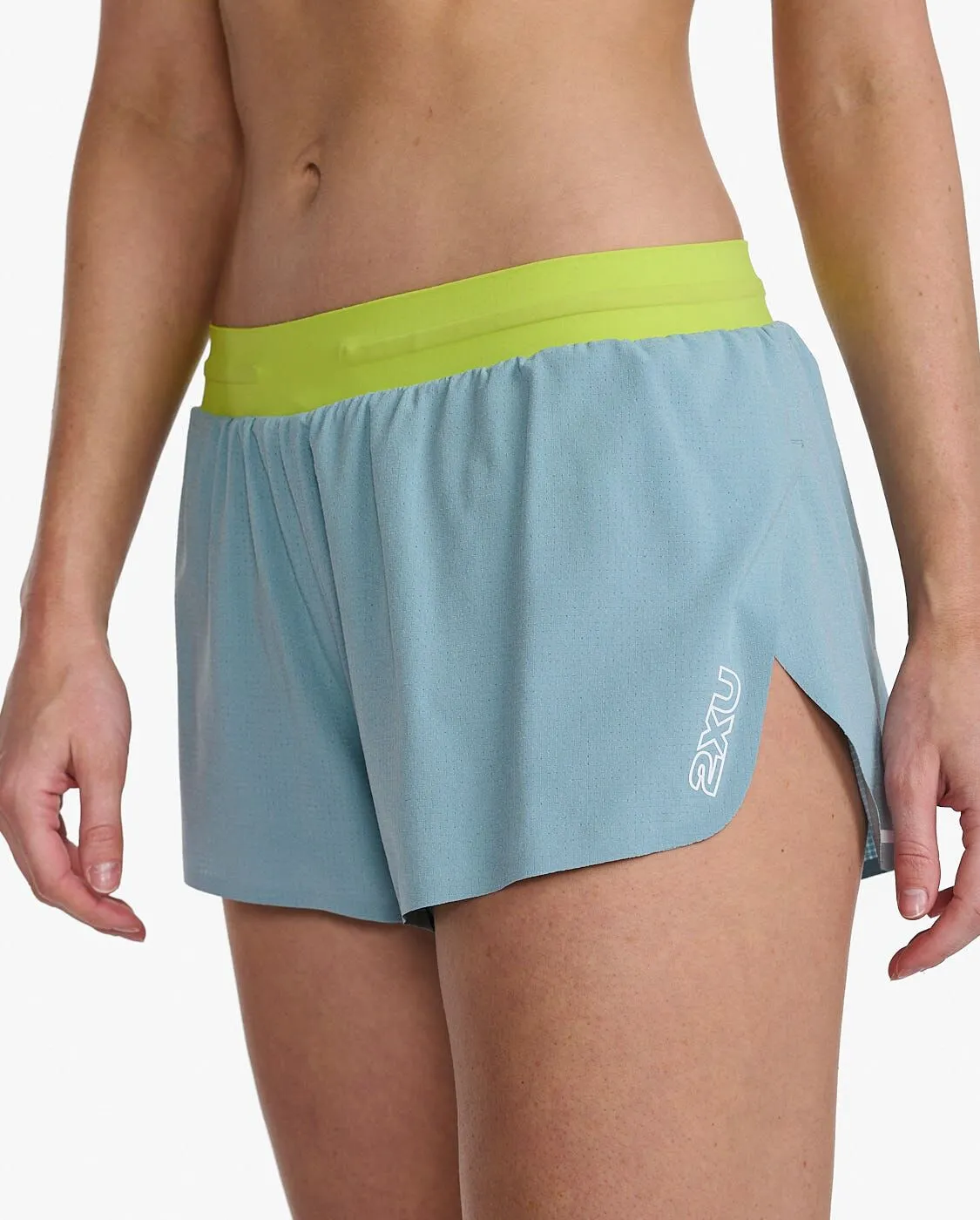 2XU Women Light Speed 3 Inch Shorts