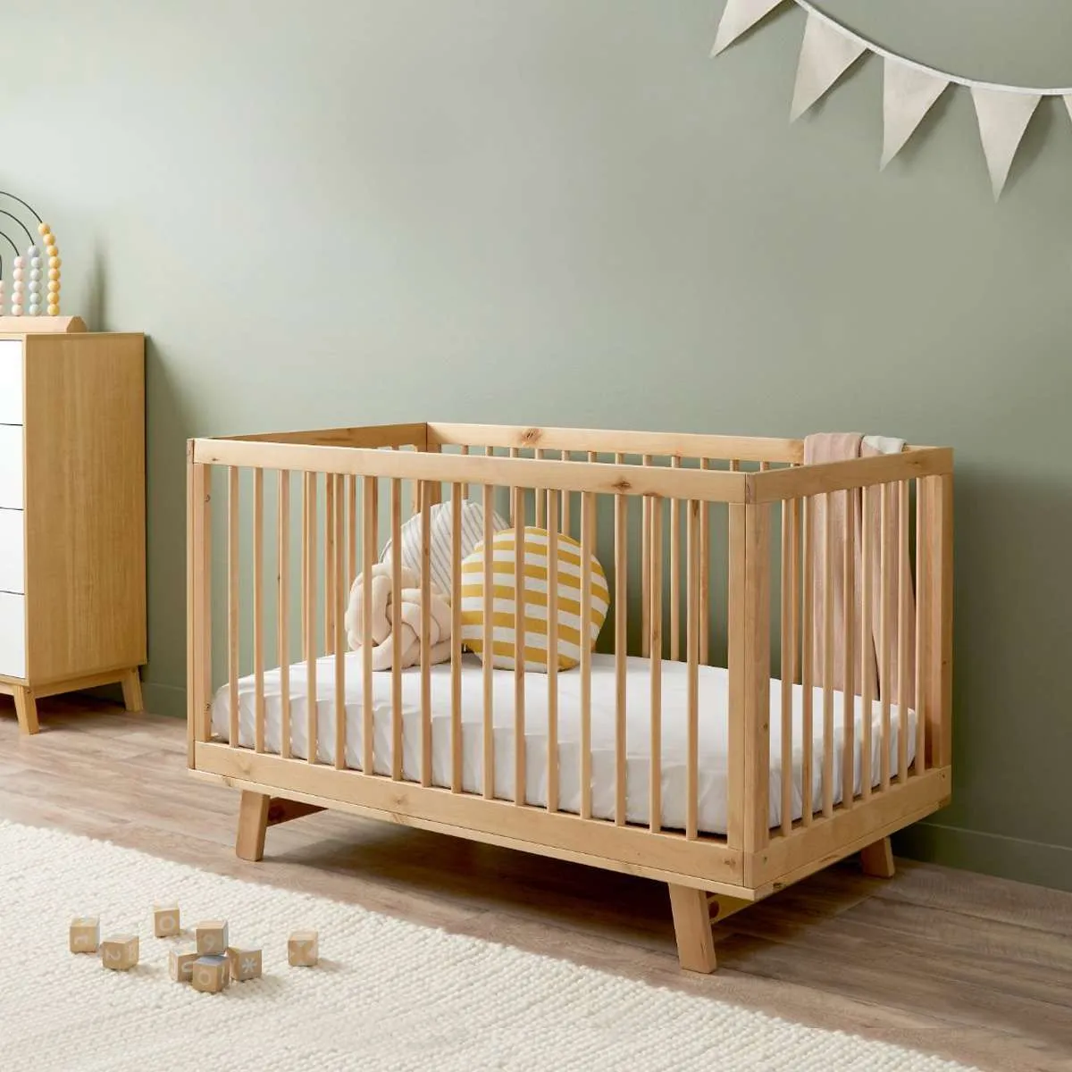 Aspen Natural 3-in-1 Cot Conversion Bundle