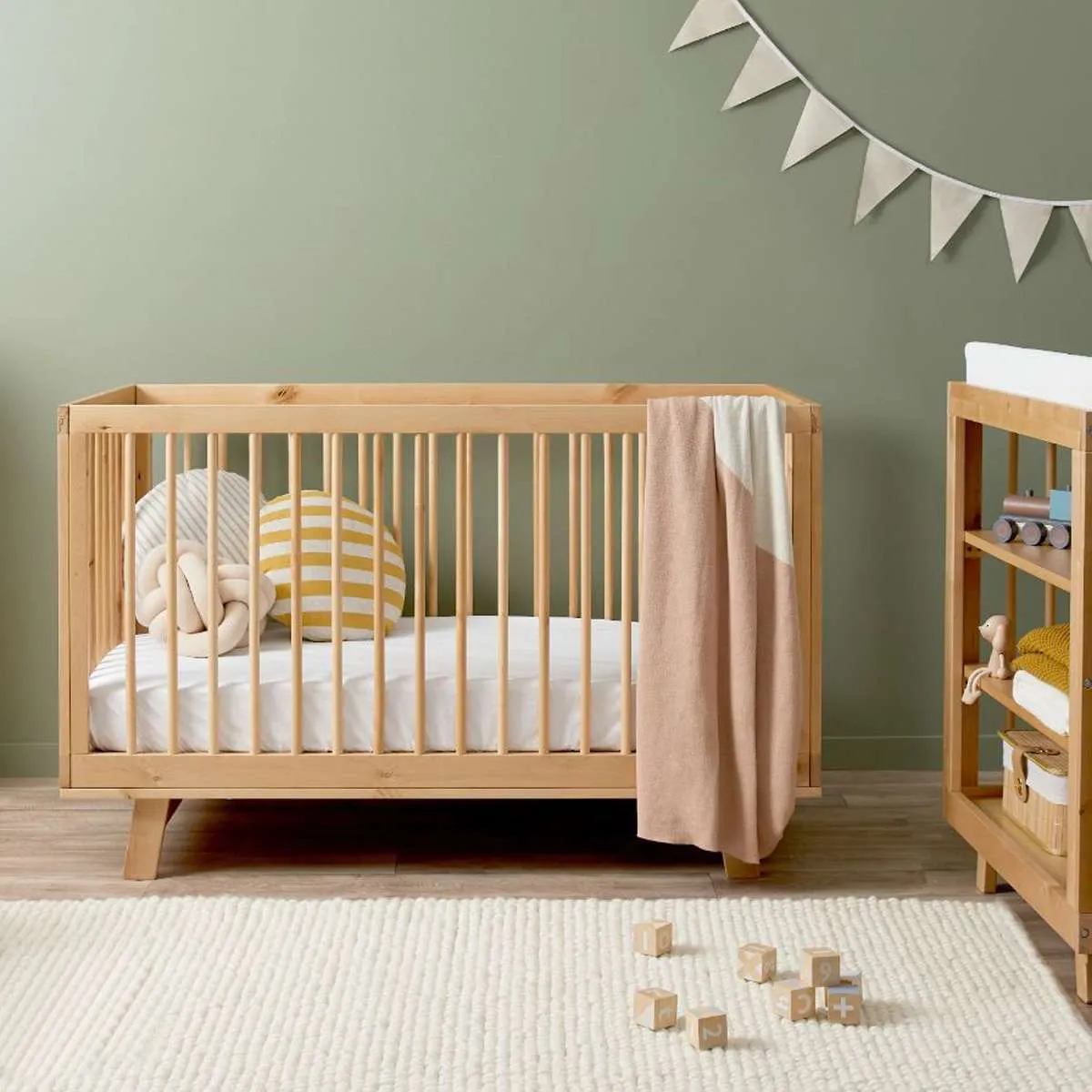 Aspen Natural 3-in-1 Cot Conversion Bundle