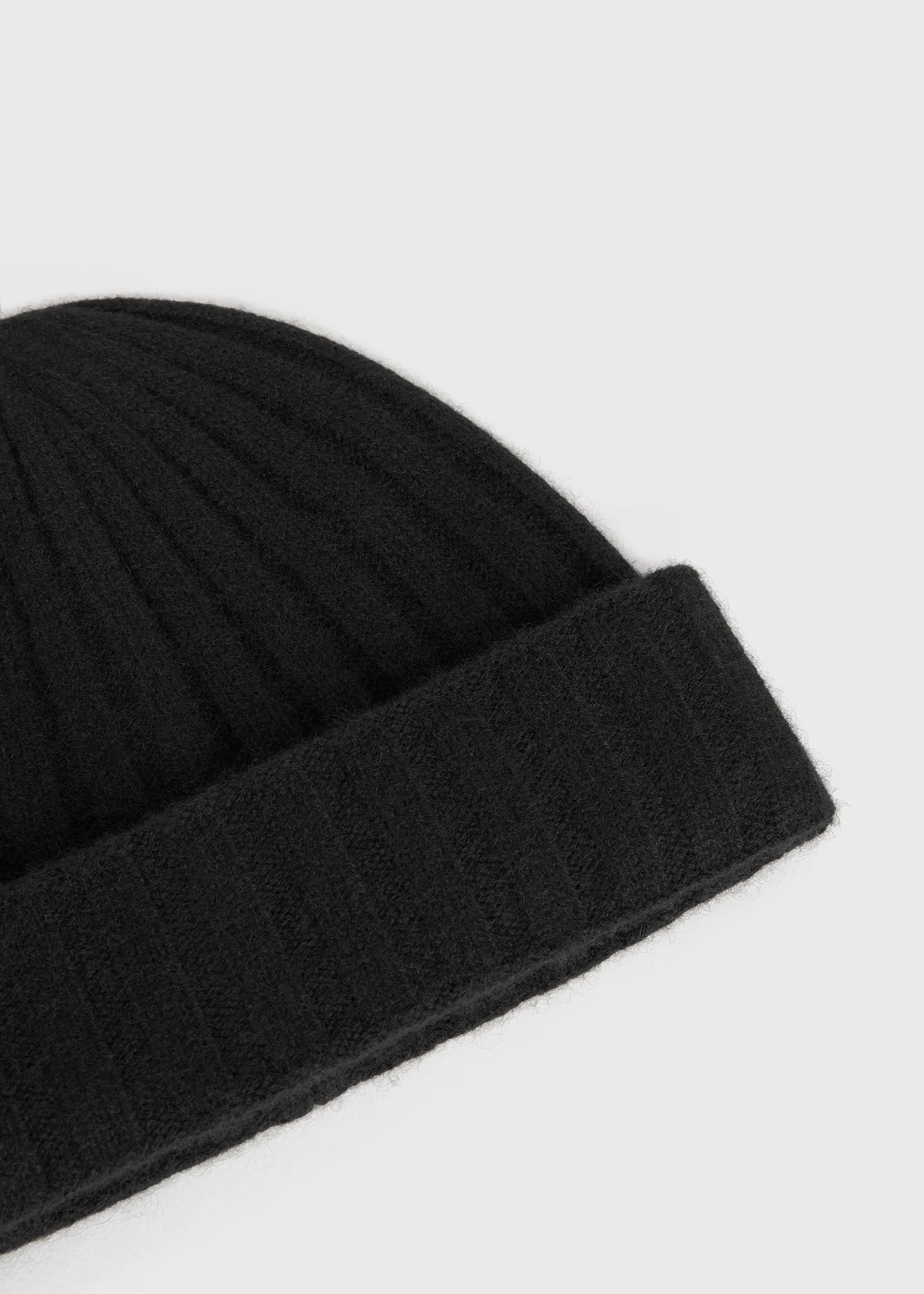 Cashmere beanie black