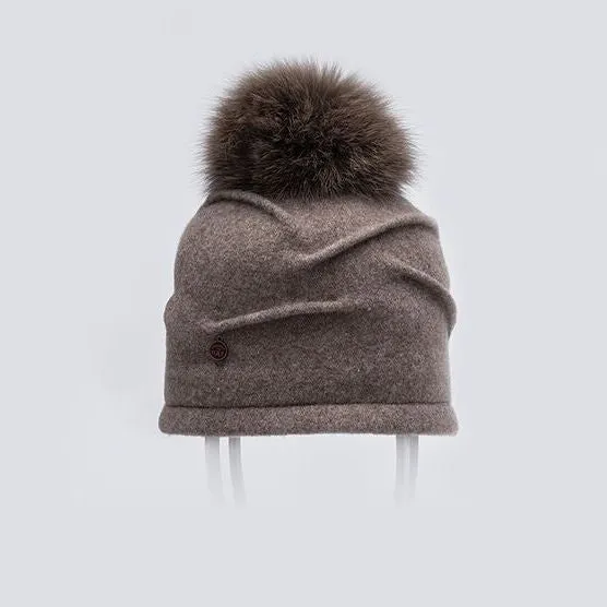 CLARETA - ORMOS PLEATED BEANIE WITH UPCYCLED FUR POM