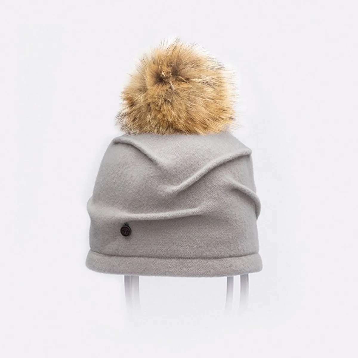 CLARETA - ORMOS PLEATED BEANIE WITH UPCYCLED FUR POM