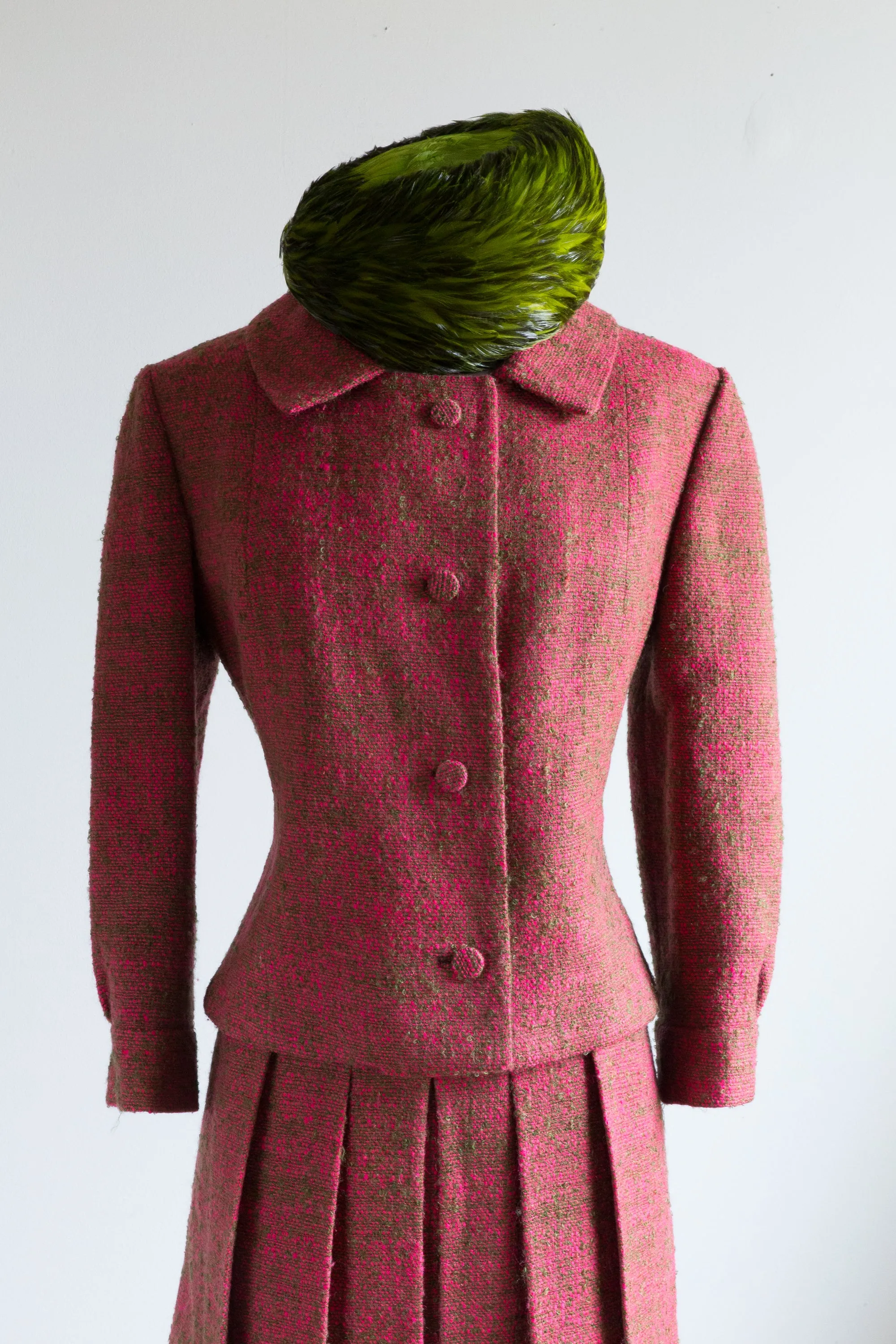 Classic 1960's Davidow Wool Ladies Suit In Pink & Green Tweed / ML