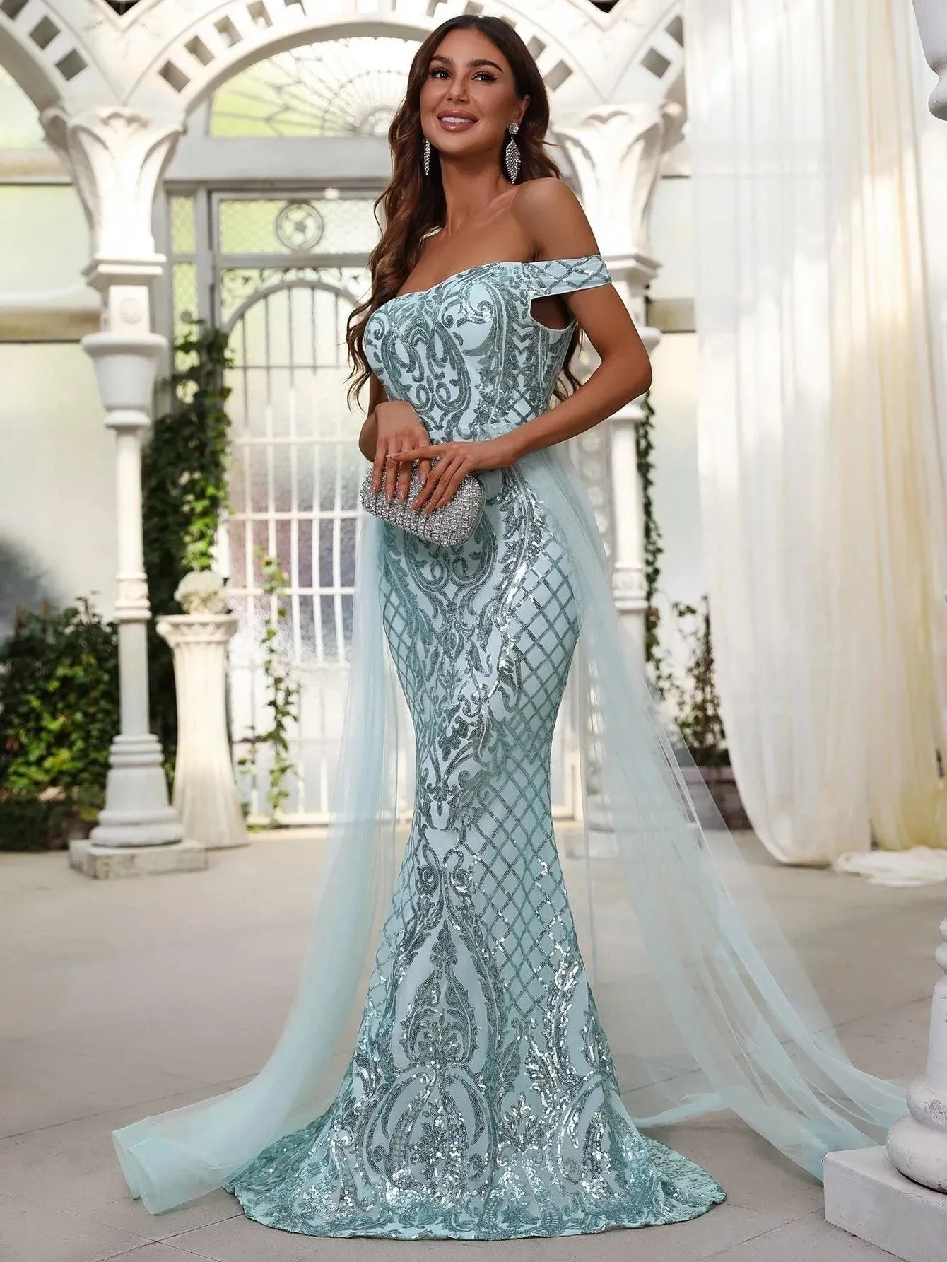 Elegant Off Shoulder Short Sleeve Mermaid Prom Dresses