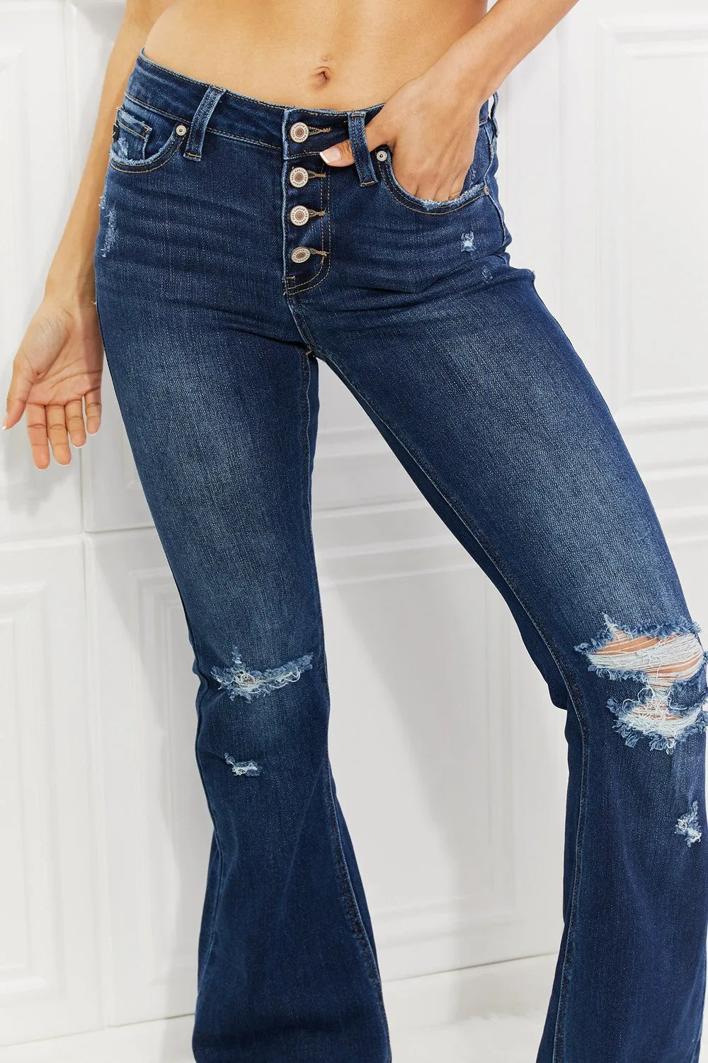 Kancan *all sizes* Reese Midrise Button Fly Flare Jeans (DS)