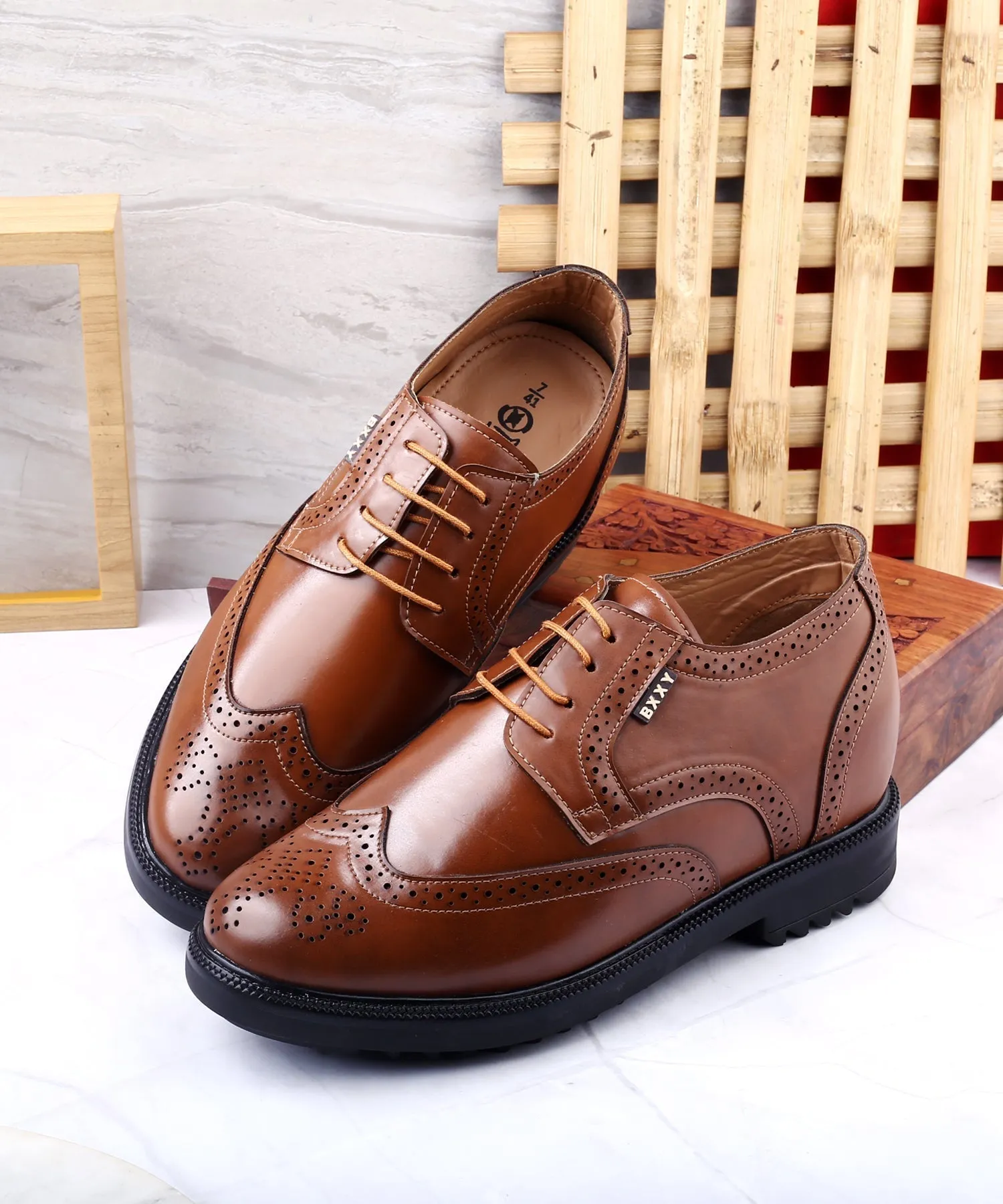 Men's 3.5 inch Hidden Height Increasing Luxe Brogue Lace-up Shoes