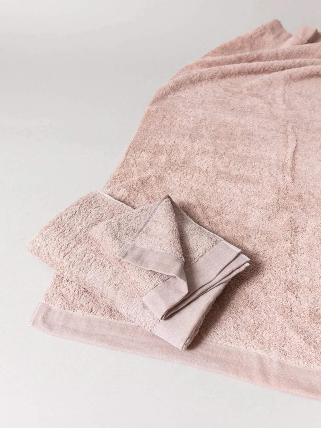 Primavera Towel