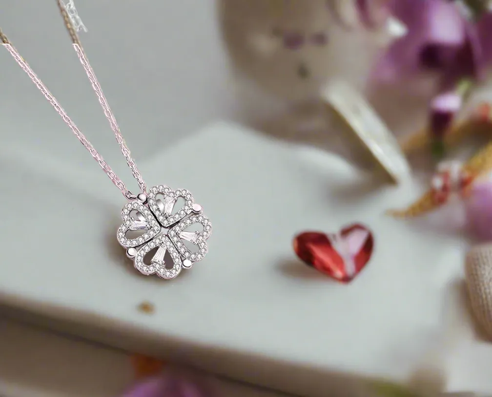 Salvanity K-POP Opening Flower Heart Necklace - Anti Tarnish Fashion Jewellery