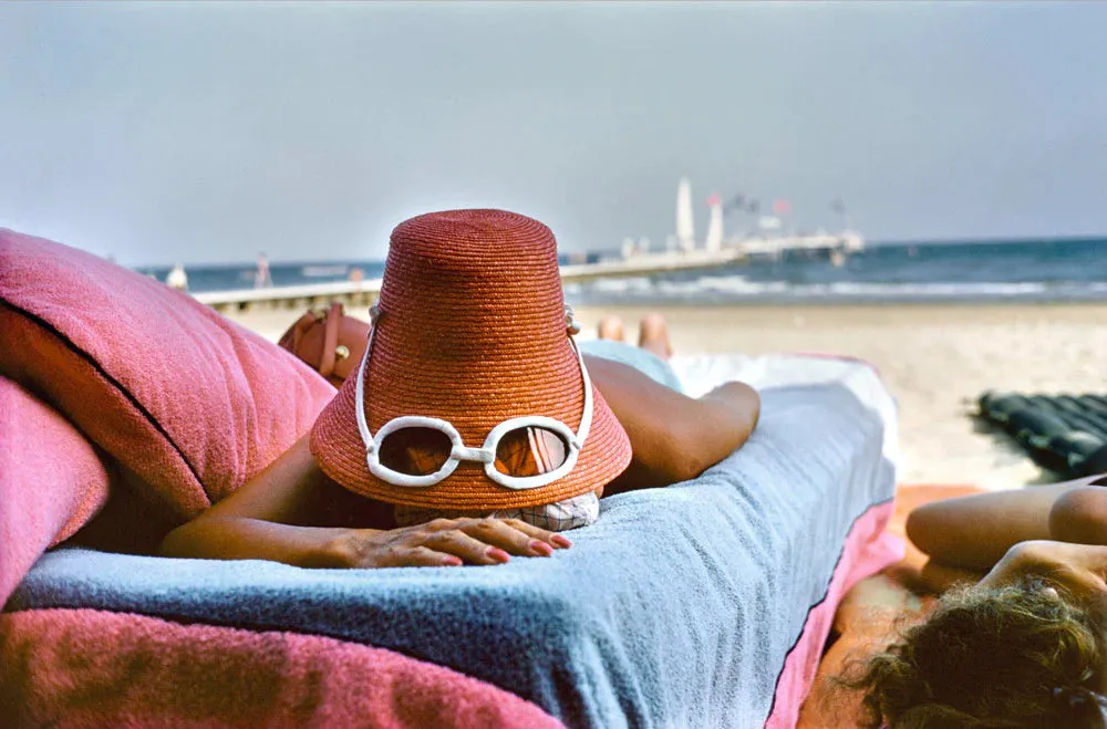 Slim Aarons | Sunbathing In Venice